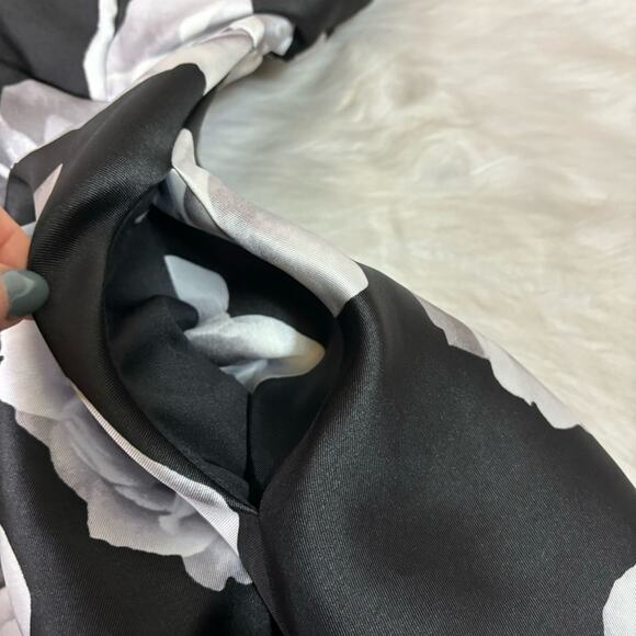 Speechless Black and White Fit and Flare Floral Cocktail Dress Size 9 DD0561 - Picture 8 of 10